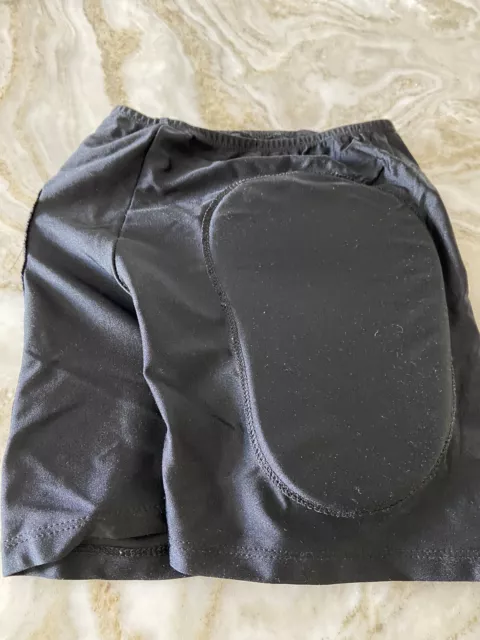 Girl Jerry’s ice skating protective shorts youth size M L Black Training Jumps