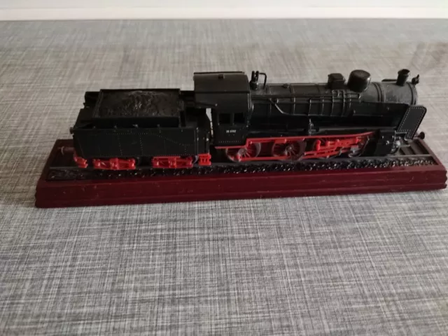 Standmodell P8 Baureihe 38  auf Holz Eisenbahn Lokomotive aus eigener Sammlung 3