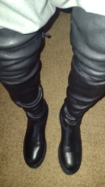 Stuart Weitzman Lowland Over The Knee Black Leather Boots Size 9.5 M