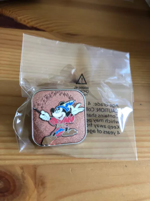 Disney Store UK Cast Member Guest Service Award Pin Sorcerer Mickey Orange