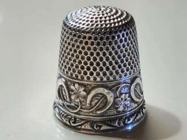 Antique Stern Bros Sterling Silver Thimble size 9 c1900's Wonderful Condition