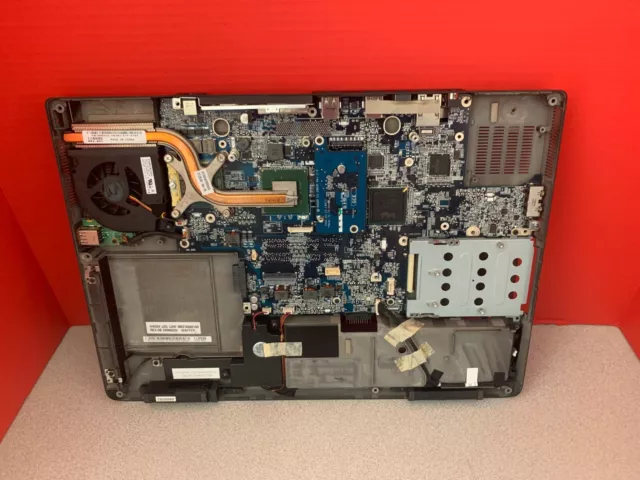 DELL INSPIRON E1705 9400 Motherboard 0Df047, La-2881P, Tm282