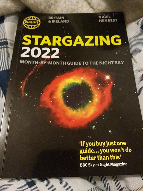 PHILIP'S 2022 STARGAZING Month-by-Month Guide to the Night Sky in ...