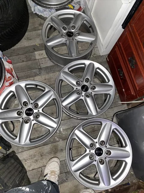 16” Mini Countryman alloys wheels (set of four)