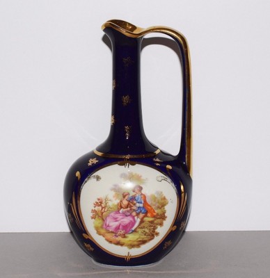 Vase Boule En Porcelaine De Limoges, Bleu De Four Et Incrust