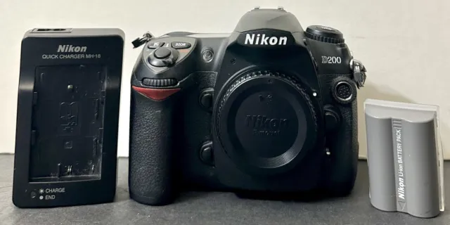 Nikon D200 10.2MP DX Format CCD Image Sensor Digital SLR Camera Black Body Only 2