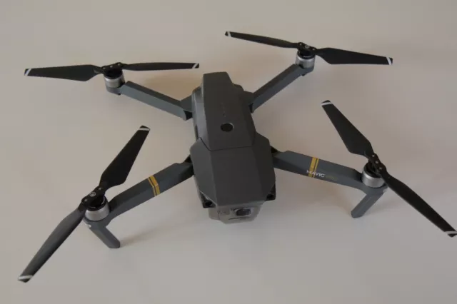 Drohne dji mavic pro mit 3 Akkus, Koffer und Zubehör