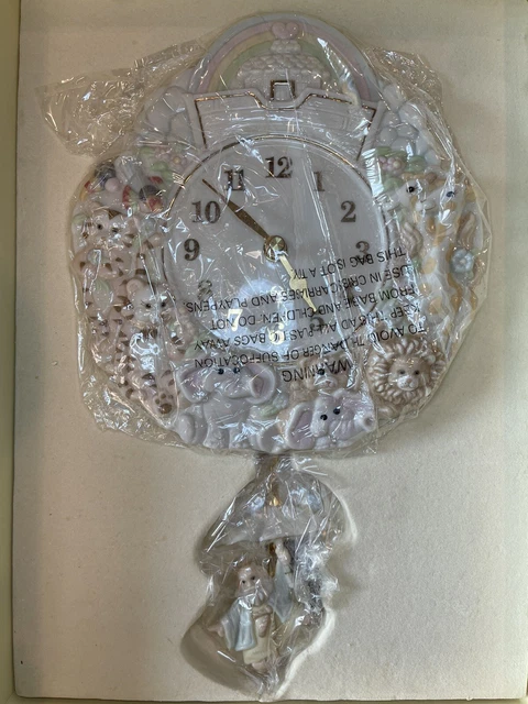 Lenox 2002 Noah’s Ark Pendulum Wall Clock New In Box