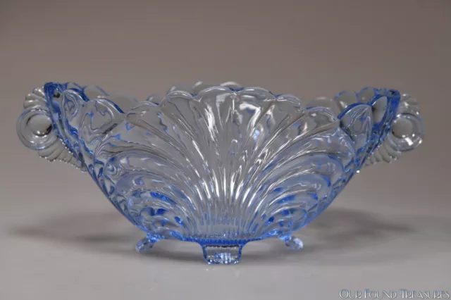 1937 - 1953 No. 64 CAPRICE  Cambridge MOONLIGHT BLUE 4 Footed Handled Oval Bowl
