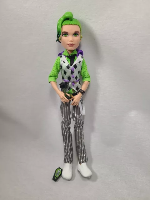 Monster High Dawn of the Dance Deuce Gorgon Doll with DVD 2011 Mattel W2147  - We-R-Toys