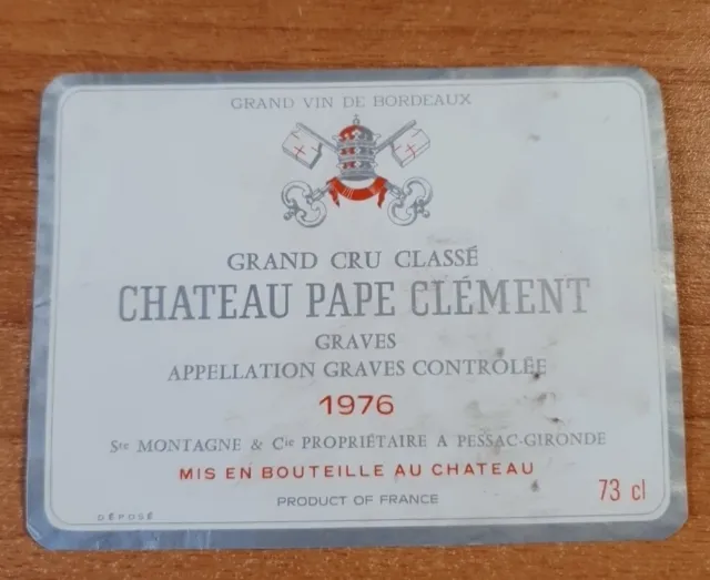 Etiquette de vin/ Wine Label PAPE CLEMENT 1976 décollée