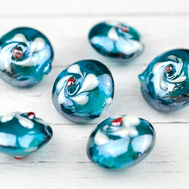 2 Lampwork künstlerische Glasperlen Schmuck Basteln DIY rund flach Blume Spirale