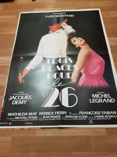 Affiche cinema 60x80 TROIS PLACES POUR LE 26 YVES MONTAND