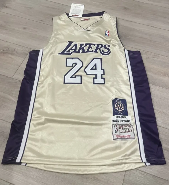 Kobe Bryant Jersey Mitchell & Ness Hardwood Classics Hall Of Fame Gold Size L