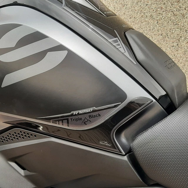 2 ADESIVI 3D PROTEZIONI LATERALI CARBONIO Compatibili Per MOTO BMW GS R1200 2013 16