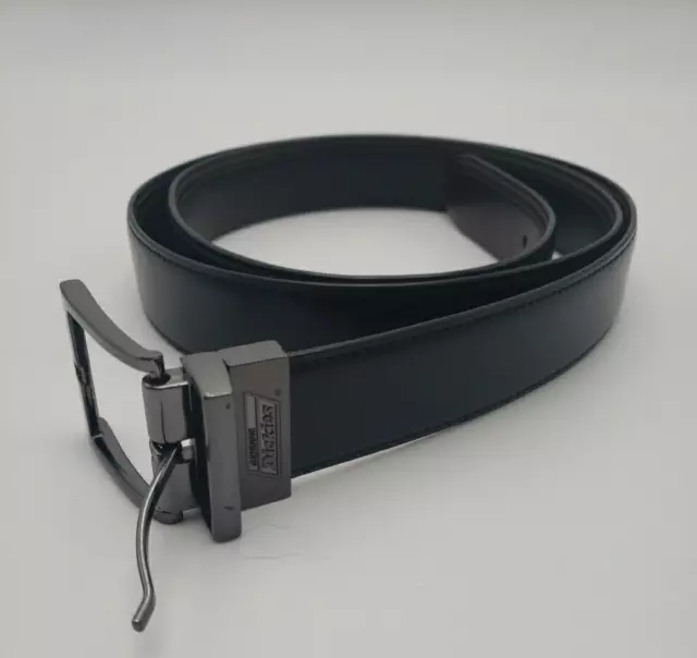 Nuevo cinturón reversible para hombre Dickies negro y marrón de cuero genuino talla 48 pulgadas