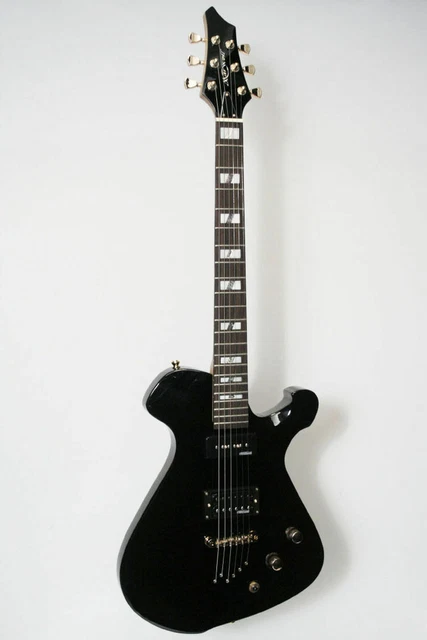 Faro-BK, E-Gitarre, Korpus: Linde massiv, Hals: Ahorn, MH&PU Wilkinson, schwarz