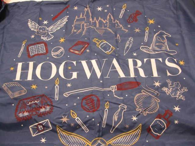 Harry Potter Pillow Case Hogwarts Platform 9 3/4 New without Tags 20" x 30" Harry Potter Pillow Case Hogwarts Platform 9 3/4 New without Tags 20" x 30"