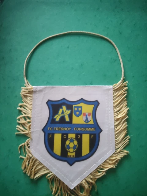Fanion Ancien / Wimpel Nevezis Kedainiai - Lituanie - Pièce De Collection