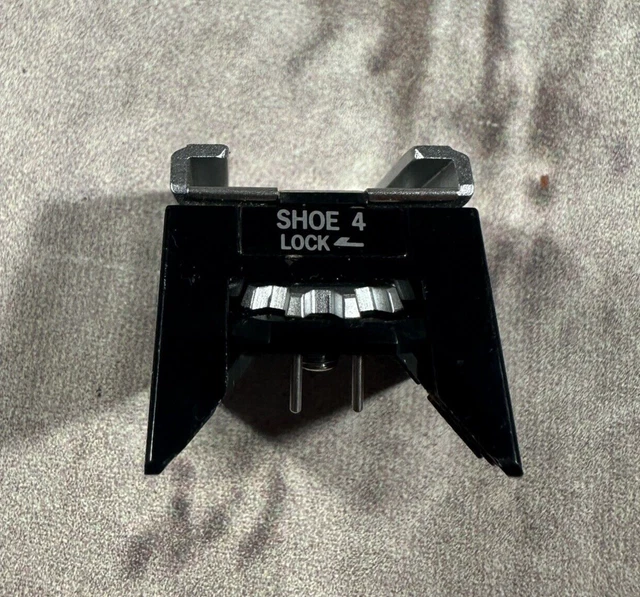 Olympus Auto Bellows OM System Shoe 4 for OM-1n OM-2n TTL with T20 T32 F280