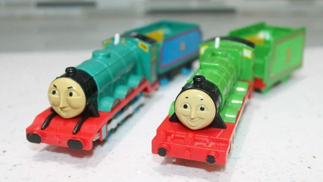 Thomas & Friends TrackMaster Gordon & Henry Motorized Train TOMY 1993 1995 WORKS