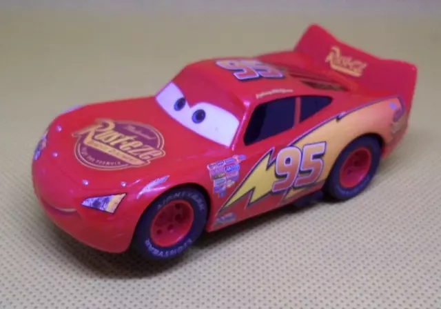 Carrera GO!!! 64082  Disney/Pixar Cars Lightning McQueen , 1:43 slot car