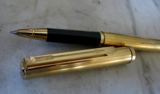 Stylo Roller Parker 180 - Plaqué Argent, Finition écorce - Rare Et Superbe Occasion