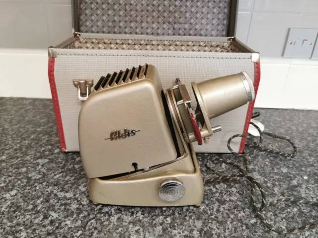 RARE Vintage WORKING Mid Century ALDIS PROJECTOR + ORIGINAL Case BOX Anastigmat