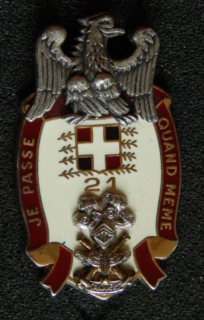 INSIGNE MILITAIRE - 21° Régiment d'infanterie de Camp Canjuers EUR 8,00