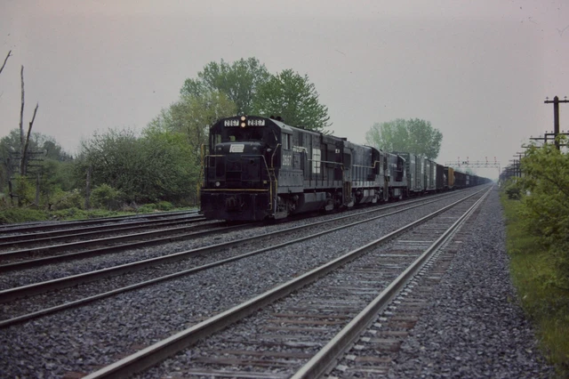 Orig. Slide Penn Central #2867                       (A-19)