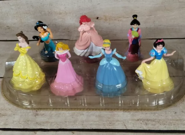 7 Disney Princess Toy Figures/ Cake Toppers