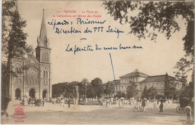 CPA AK VIETNAM SAIGON La Place de la Cathedrale INDOCHINA (1222819)