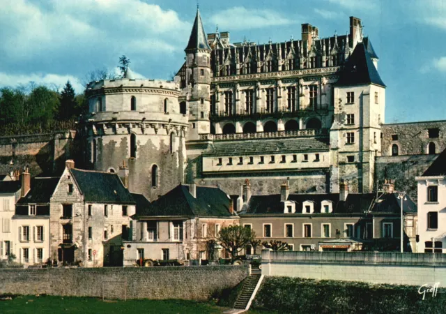 Postcard Les Chateaux De La Loire Amboise Indre-Et-Loire Le Chateau France