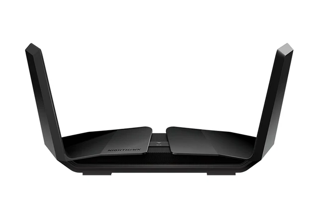 ROUTEUR WiFi 6 NETGEAR RAX200 Nighthawk tribandes AX11000 10.8Gbp MU-MIMO USB3.0