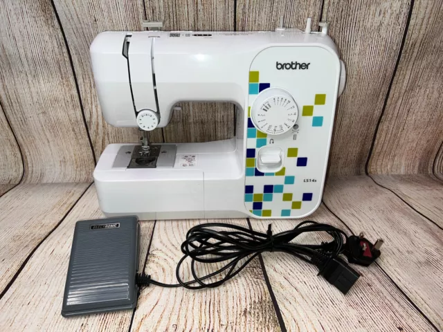 Brother LS14S Sewing Machine and Pedal 14 Built In Stitches