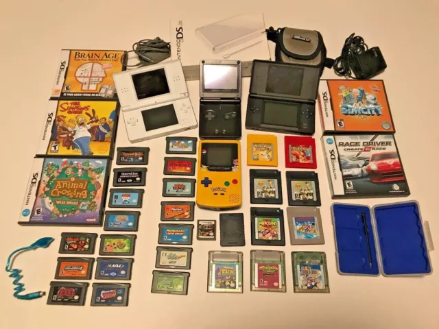 31 Nintendo Gameboy Games and 4 Systems Package Lot