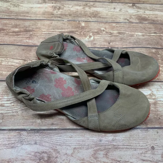 Ahnu karma deals latitude size 8