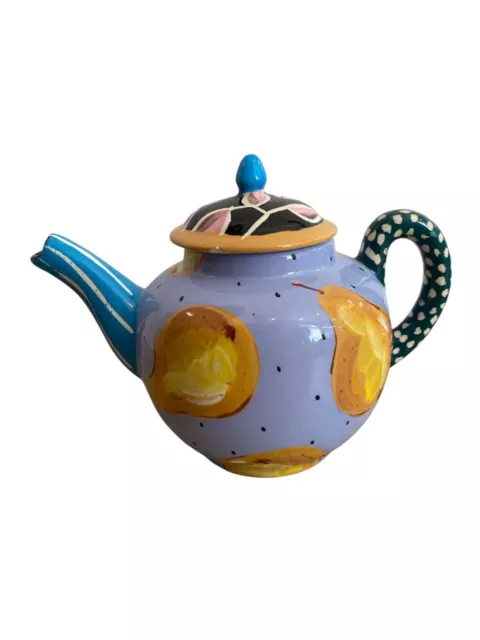 White and Blue Enamelware Strainer (COL #1516) White and Blue Enamelware Strainer (COL #1516)