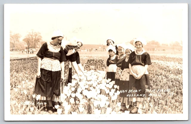 Postcard Van Bragt Tulip Fields, Holland, Michigan RPPC B58