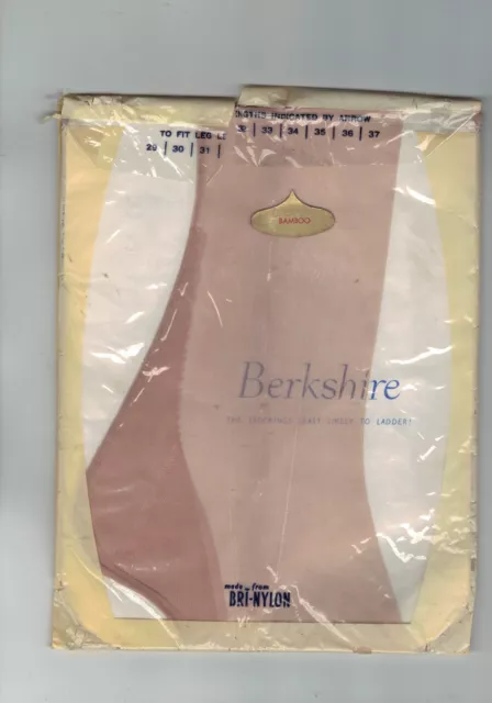 Vintage Berkshire Budget Thirties Fully Fashioned Seamed Stockings Bamboo Sz 9.5