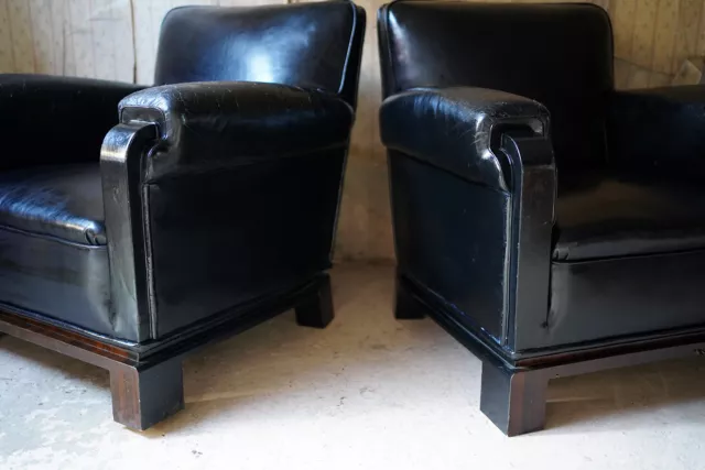 Antique Good Pair of French Art Deco Period Leather Club Armchairs c.1930