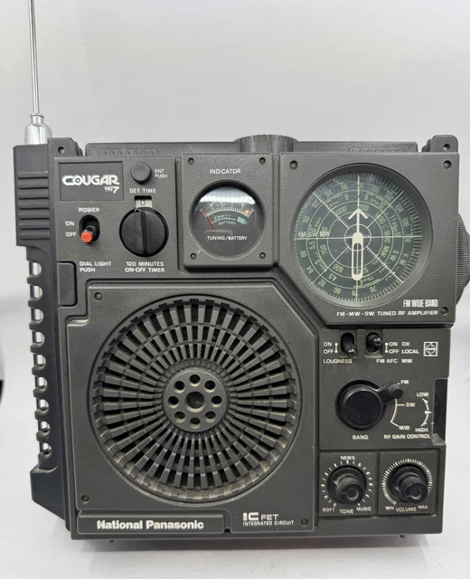 VINTAGE NATIONAL PANASONIC RF-877 