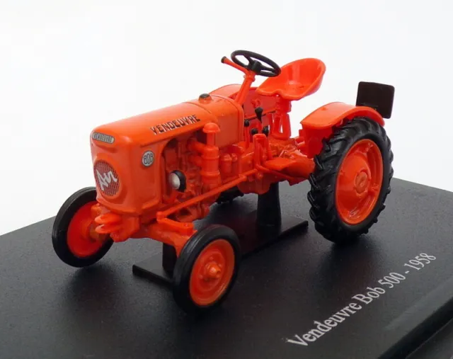 Hachette 1/43 Scale Model Tractor HT112 - 1958 Vendeuvre Bob 500 - Orange
