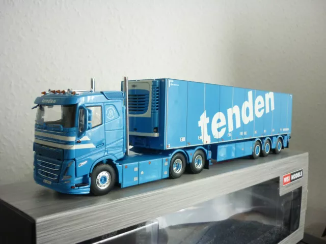 Volvo FH5 6x4 Zugmaschine mit Kühlkoffer "TENDEN" v.WSI 1:50