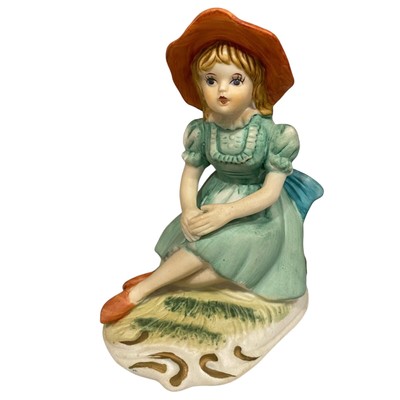 VINTAGE Ceramic Girl in Green Dress Sitting with Hat Figurine 5.5