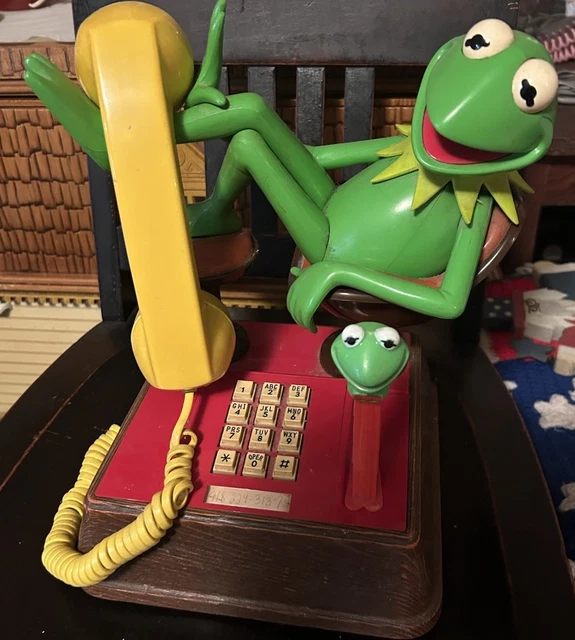 MUPPET KERMIT THE Frog Phone TEBF 8030 ATC, push button phone, legs up ...