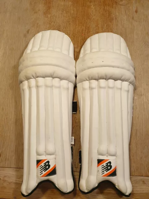 Junior cricket batting pads