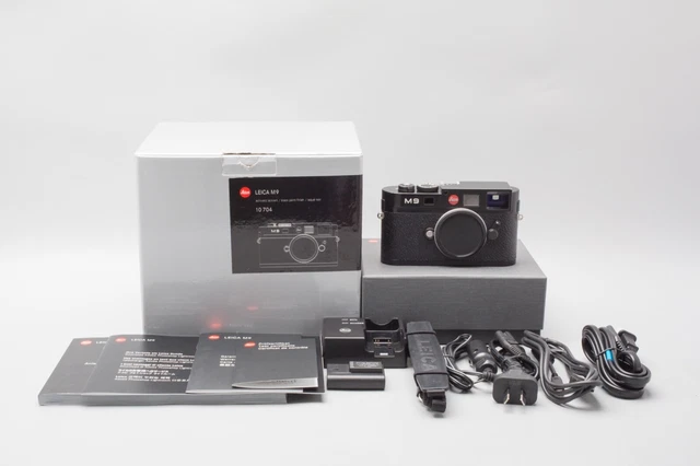 Leica M9 CCD Digital Rangefinder Camera - Black Paint Finish, 10704, Boxed