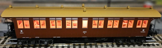 Märklin 42132 Sitzwagen 3. Klasse – Detailreicher Modellbahnwagen Württembergische Staatseisenbahn