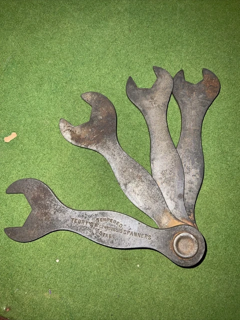 Vintage Car Motorcycle Tool Kit , Roll Spanner ,Terrys 526515 Whitworth Spanners